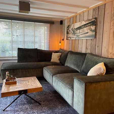 Uniek Chalet Op De Veluwe, In Bosrijke Omgeving. Putten Dış mekan fotoğraf